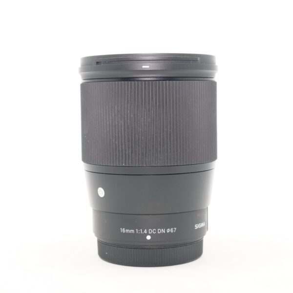 Used Sigma 16mm f1.4 DC DN Contemporary lens for Fujifilm X