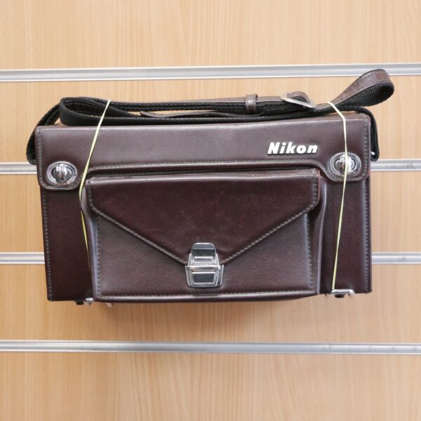 Used Nikon FB-17 Brown Leather Compartment Case