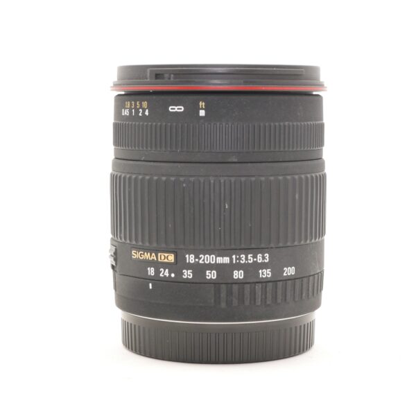 Used Sigma 18-200mm f3.5-6.3 DC lens for Canon EOS