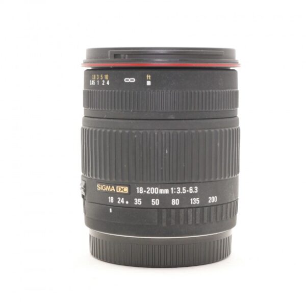 Used Sigma 18-200mm f3.5-6.3 DC lens for Canon EOS