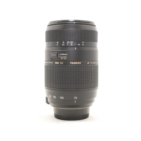Used Tamron AF 70-300mm f4-5.6 Di lens for Nikon