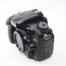 Used Nikon D7000 DSLR body