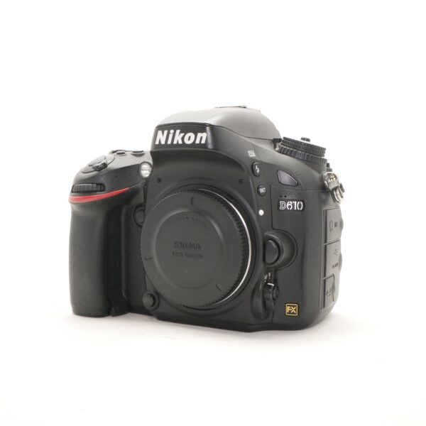Used Nikon D610 Full-frame DSLR body