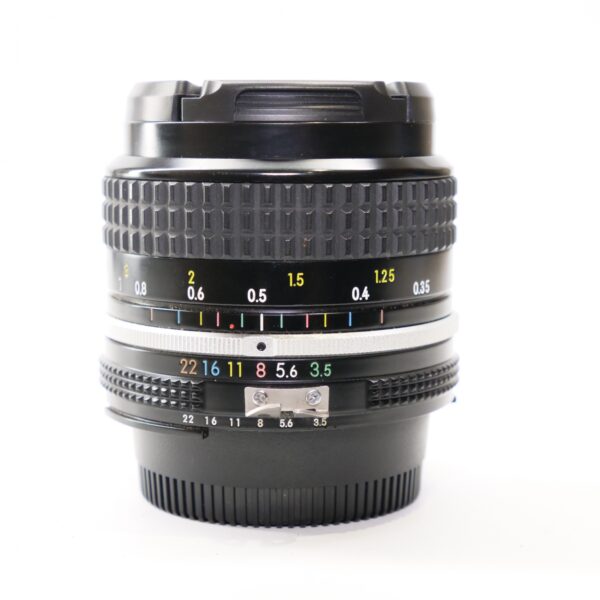 Used Nikon Nikkor 28mm f3.5 AI lens