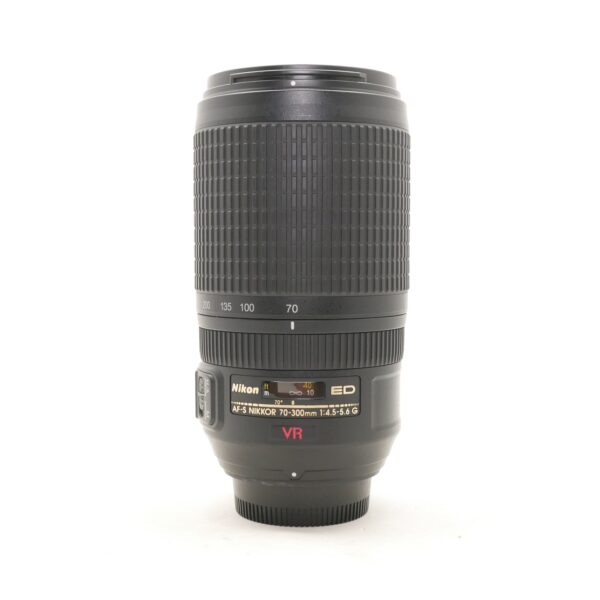 Used Nikon AF-S 70-300mm f4.5-5.6 G If-ED VR lens