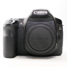 Used Canon EOS 400D DSLR with 18-55mm lens
