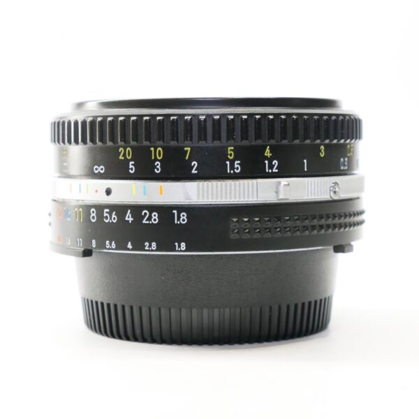 Used Nikon 50mm f1.8D AIS pancake lens