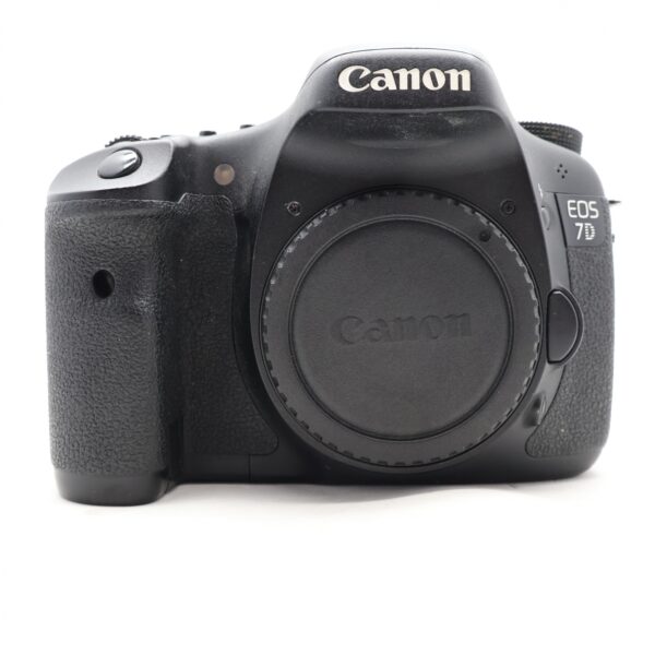 Used Canon EOS 7D DSLR body