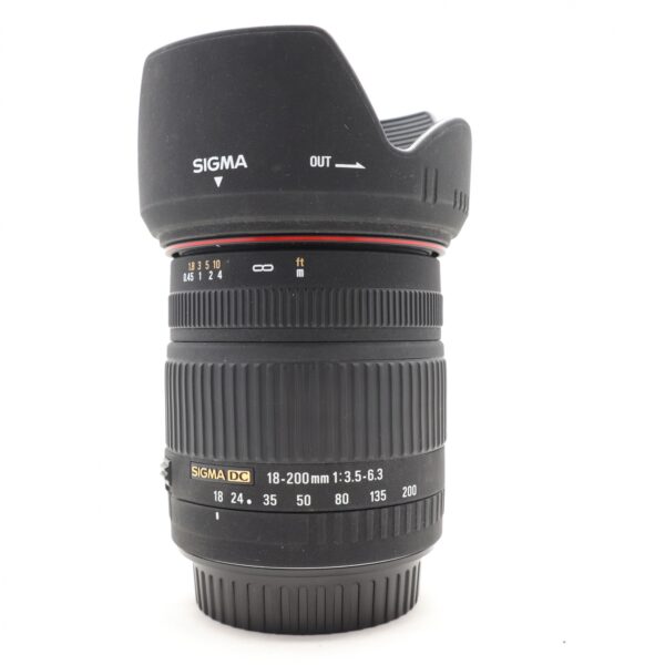 Used Sigma 18-200mm f3.5-6.3 DC lens for Canon EOS