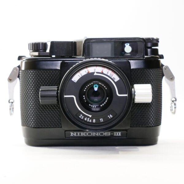 Used Nikon Nikonos III underwater 35mm camera with 35mm f2.5 lens