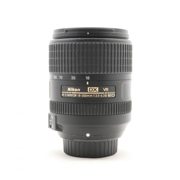 Used Nikon AF-S DX 18-300mm 3.5-6.3 G ED VR lens